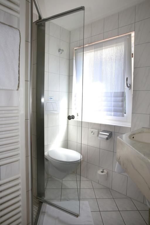 Hotel Zum weißen Rössel Walldorf  Zimmer foto